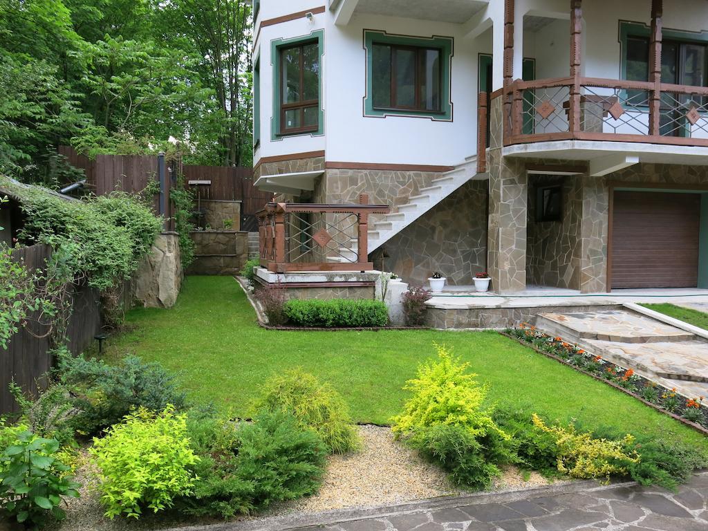 ירמכה Apartments Mandry מראה חיצוני תמונה
