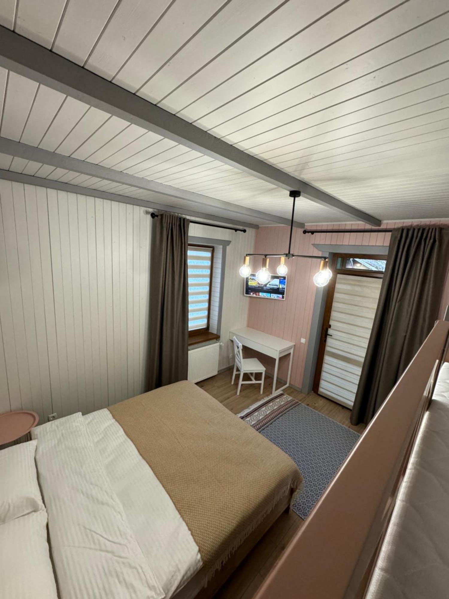ירמכה Apartments Mandry מראה חיצוני תמונה
