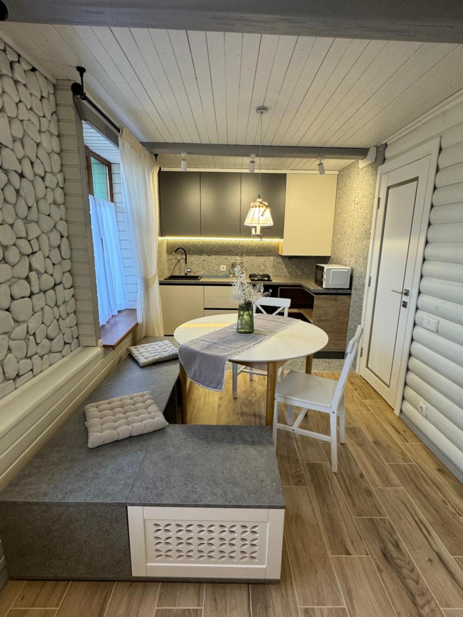 ירמכה Apartments Mandry מראה חיצוני תמונה